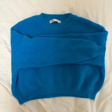 ZARA 파랑 크롭 니트 스웨터