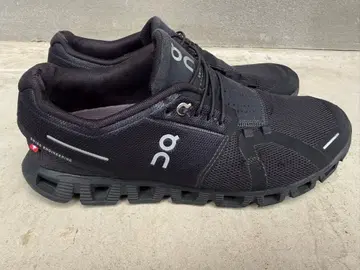 On cloud5 올블랙 27.5cm