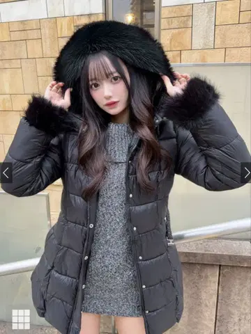 벨트 포함 퍼 A라인 다운 코트