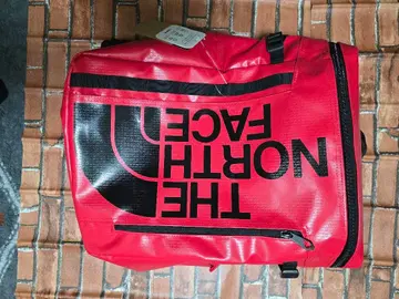 새상품 미사용 THE NORTH FACE 레드 백팩 약 30L