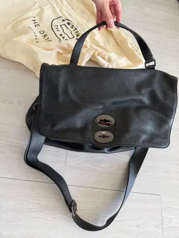 ZANELLATO 자넬라토 블랙 가죽 숄더백