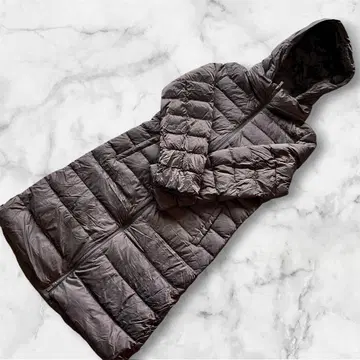 유니클로 울트라 라이트 다운 2023년제 후드 부착 롱 다운 자켓