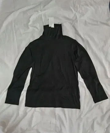 [ SUNSPEL ] 블랙 터틀넥 S 택 포함