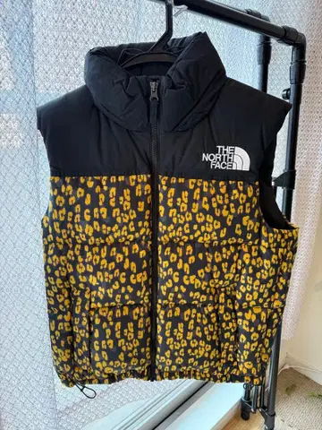 THE NORTH FACE 레오파드 무늬 다운 베스트 M 사이즈