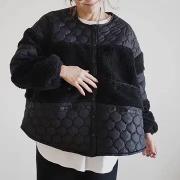 아니에카 퀼팅 보아 자켓 블랙