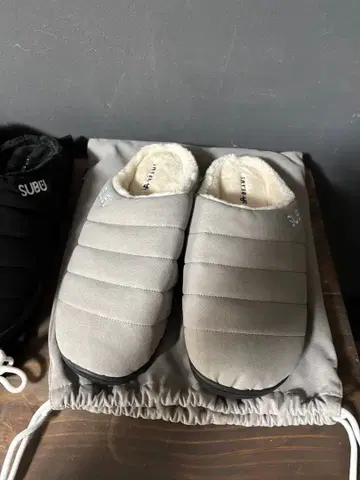 subu 빔즈 한정판 페이크 스웨이드 미사용