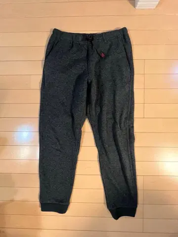 그라미치 gramcci 다크 그레이 맨투맨 조거 팬츠