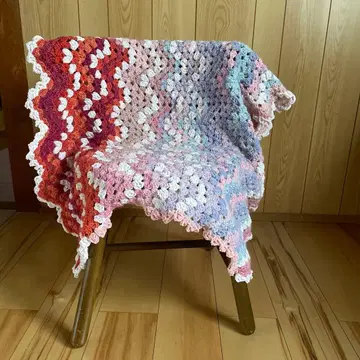 컬러풀한 셰브론 니트 담요