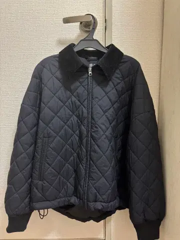 UNIQLO C 퍼프 테크 블루종