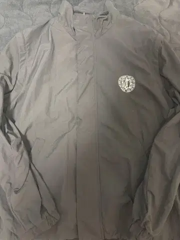 kutir 차콜 나일론 자켓