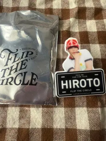 INI FTC 니시 히로토 명찰