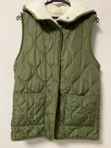 퀼팅 베스트 후드 부착