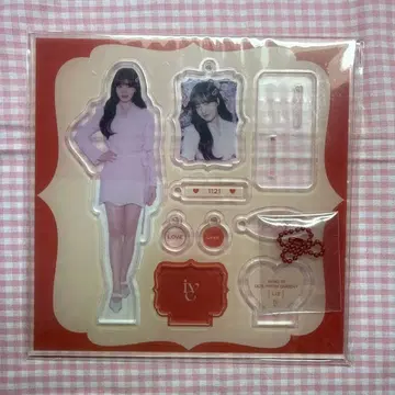 리즈 아크릴 스탠드 the prom queens