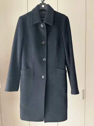 다크 그레이 롱 코트 버튼 포함