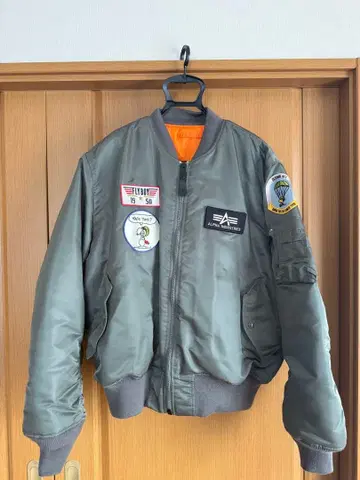 알파 x 스누피 한정판 콜라보 MA-1 와펜/자수 [ XL ]