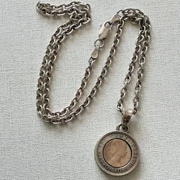 새상품급 아쿠아 실버 행복의 6펜스 코인 목걸이 실버925