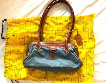 Felisi 페리지 가마구치 숄더백