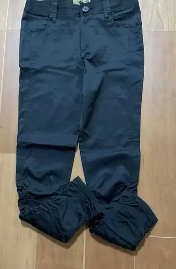 메이풍 블랙 밑단 개더 캐주얼 팬츠