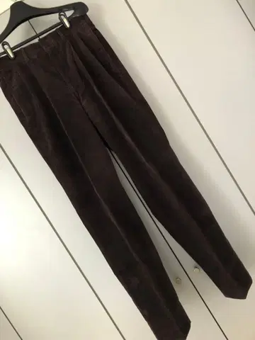 새상품급 다크 브라운 스트레이트 코듀로이 슬랙스 M