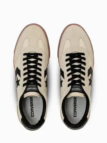 새상품 CONVERSE ROADCLASSIC 스니커즈 24.5cm