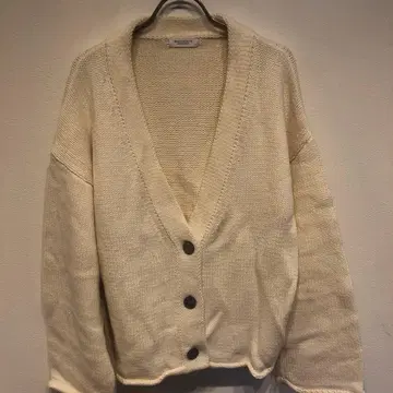 뷰티 앤 유스 beautyand youth 화이트 가디건