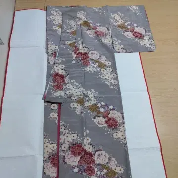 그레이 꽃무늬 코몬 워셔블 기모노