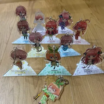 5등분의 신부 니노 외 아크릴 스탠드 묶음 판매 11개