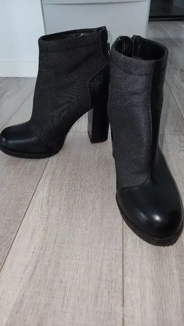 새상품급 G-STAR 앵클부츠 하이힐 41 25.5 지스타