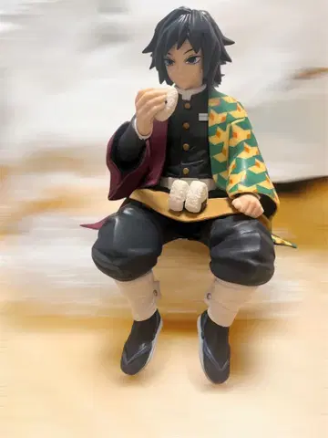 귀멸의 칼날 쵸코노세 프리미엄 피규어 오니기리 토미오카 기유