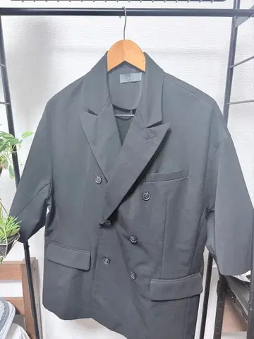 [ CLEL ] 피크 라펠 반팔 더블 테일러드 자켓