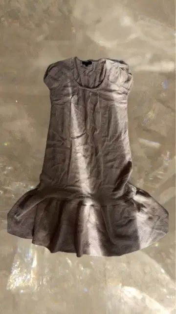 브라운 반팔 플레어 원피스