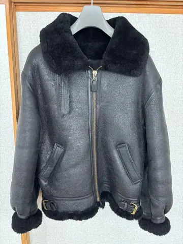 AVIREX 아비렉스 TYPEB3 무스탕 사이즈 40 블랙