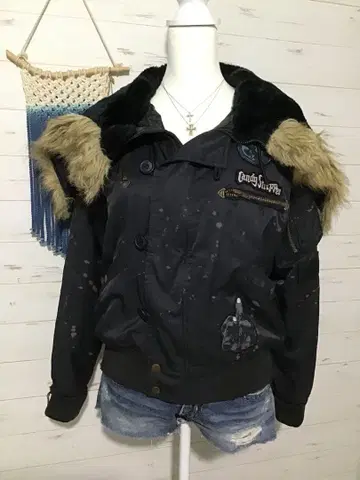 N2B 봄버 플라이트 자켓 짧은 기장 퍼 블랙 스컬 데미지