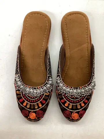 멋진 자수 슬립온 플랫슈즈 | 핸드메이드 비즈 러버 솔