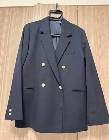 새상품급 Mila Owen 네이비 더블 브레스트 자켓