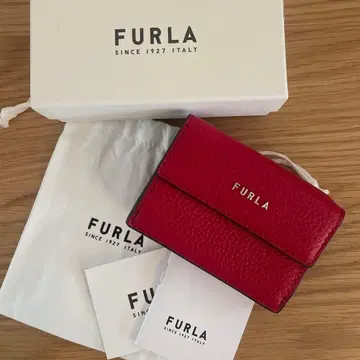 FURLA 3단 폴더형 지갑