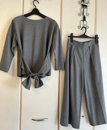 새상품급 LATO * CALLE 셋업 일본제