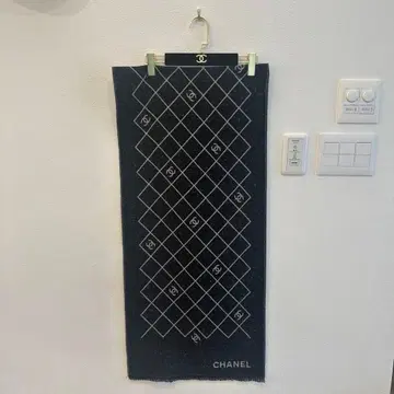 CC 다이아몬드 패턴 머플러