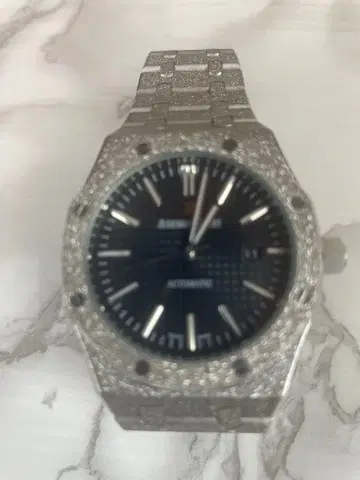 로얄 오크 프로스티드 골드