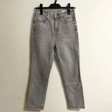 새상품급 어퍼 하이츠 THE DIANA ROYAL ETOPE 데님