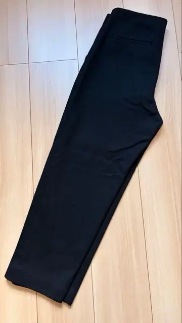 Theory 울 저리 크롭 팬츠