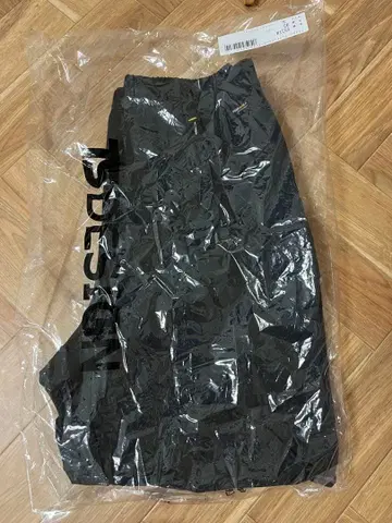 TS DESIGN 코듀라 니커즈 리브 카고 팬츠 택 없음 시착만 한 상품