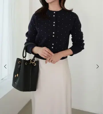 컴팩트 니트 가디건 cleblatt