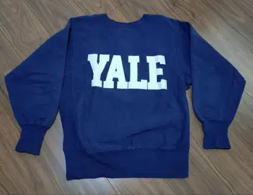 챔피온 리버스 위브 예일