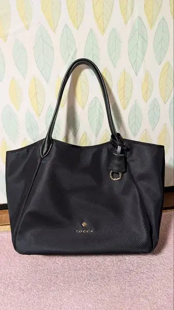 TOCCA 블랙 토트백