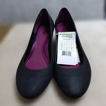 W7 크록스 크로스 이나 웨지 블랙 펌프스 블랙