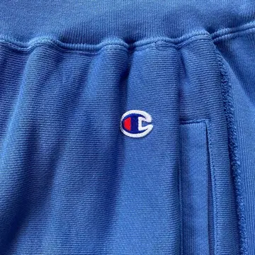 Champion 파랑 맨투맨 롱 스커트 포켓 부착