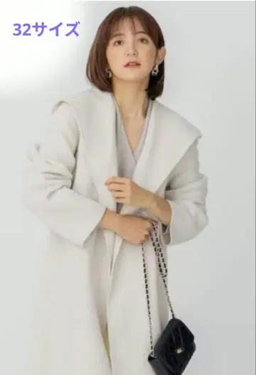 울 리버 후드 부착 미들 기장 코트 32 사이즈