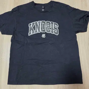 KNOSIS 칼리지 티셔츠 XL 사이즈