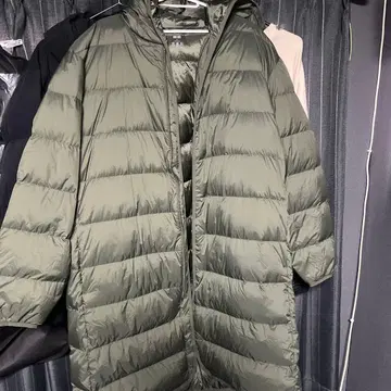 유니클로 울트라 라이트 다운 XL 올리브 그린